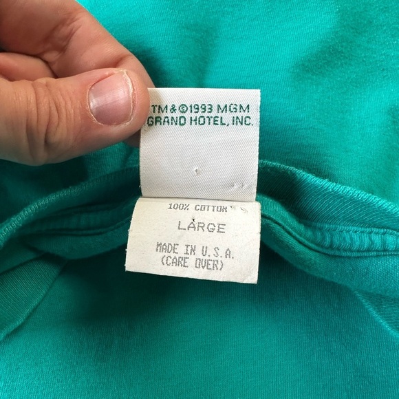 Vintage MGM Grand Logo T-shirt Large - Picture 4 of 5